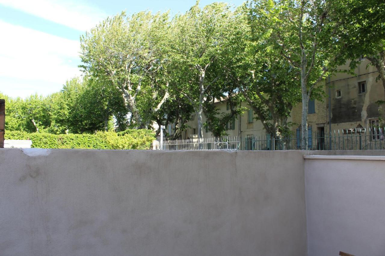 Appartement Avec Terrasse En Centre Ville De Saint Remy De Provence Exterior photo